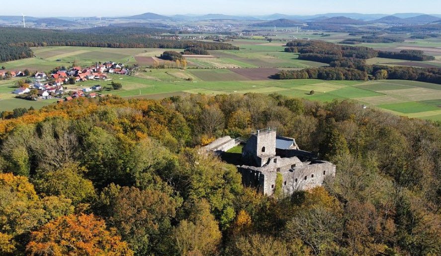 Burgruine Altwehrda, Haunetal, Germany, Germany